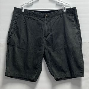 Volcom Men’s Shorts Size 40 B62